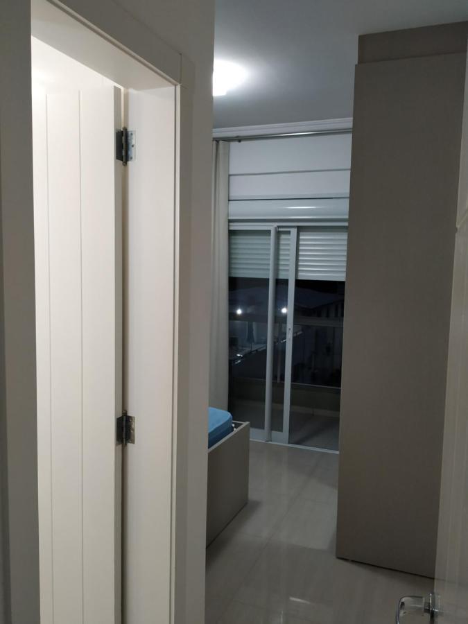 Residencial Maristela Apartment Бомбиняс Екстериор снимка