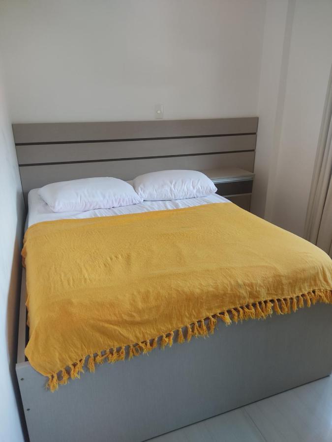 Residencial Maristela Apartment Бомбиняс Екстериор снимка