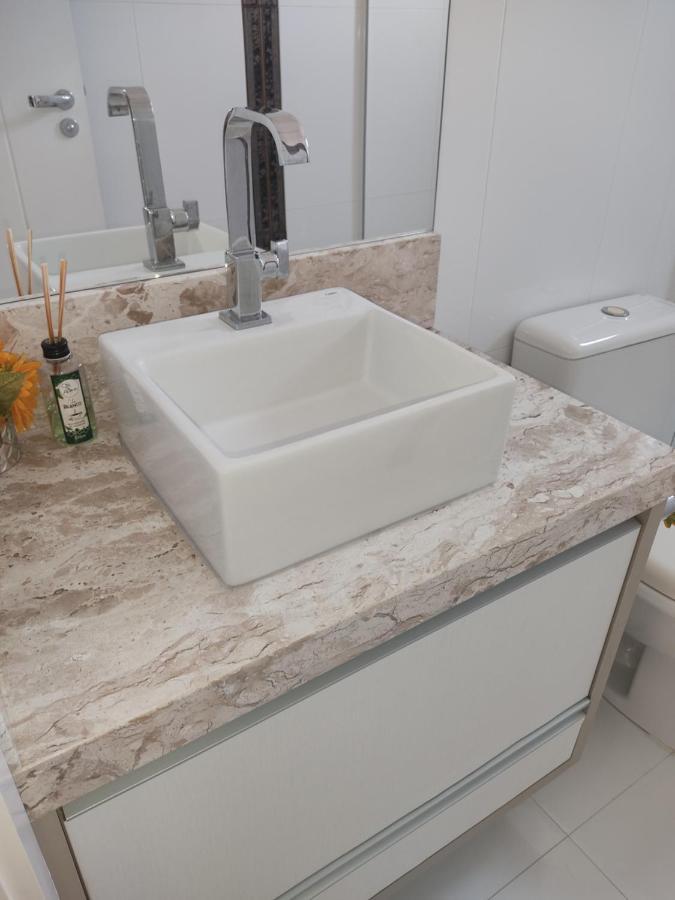 Residencial Maristela Apartment Бомбиняс Екстериор снимка