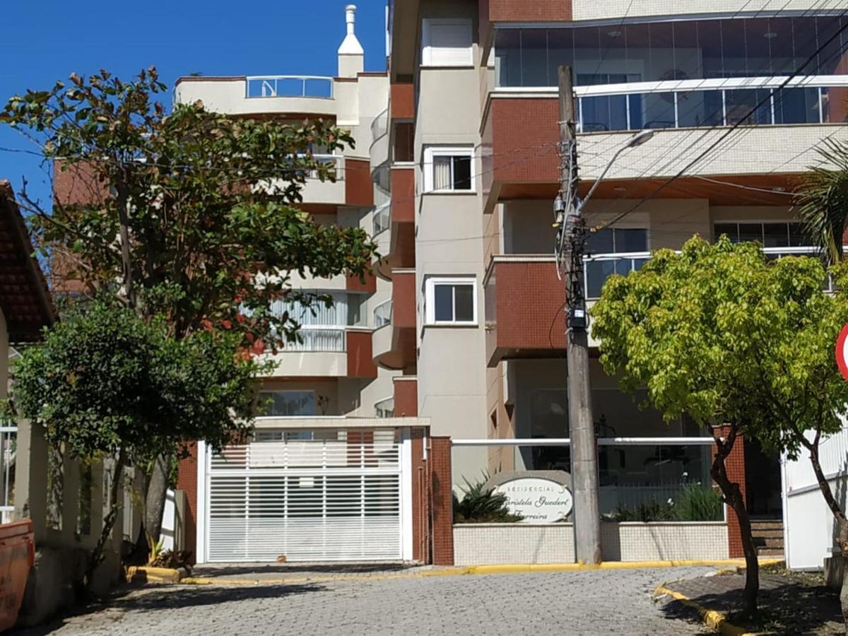 Residencial Maristela Apartment Бомбиняс Екстериор снимка